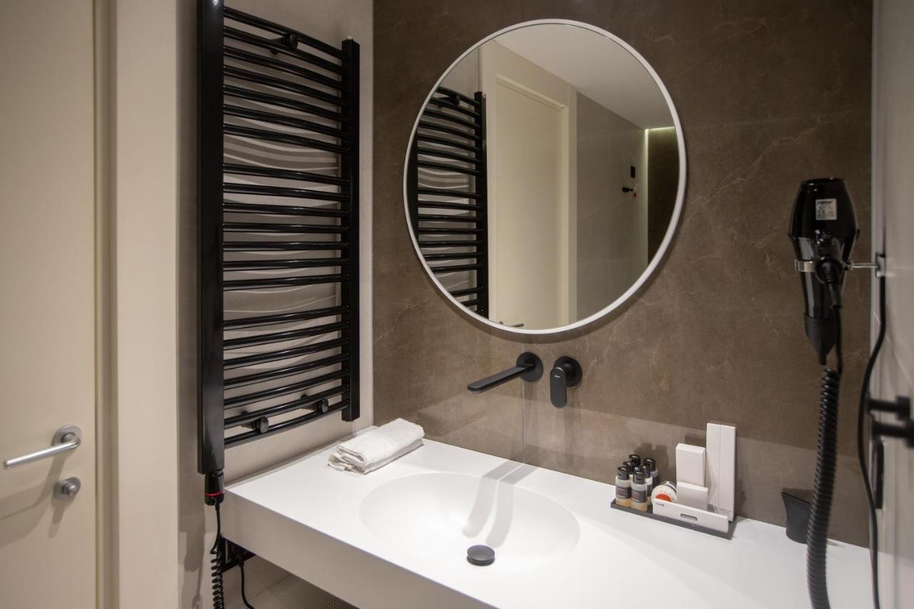 Hotel Elisa Tirana, Affiliated By Melia Exteriér fotografie